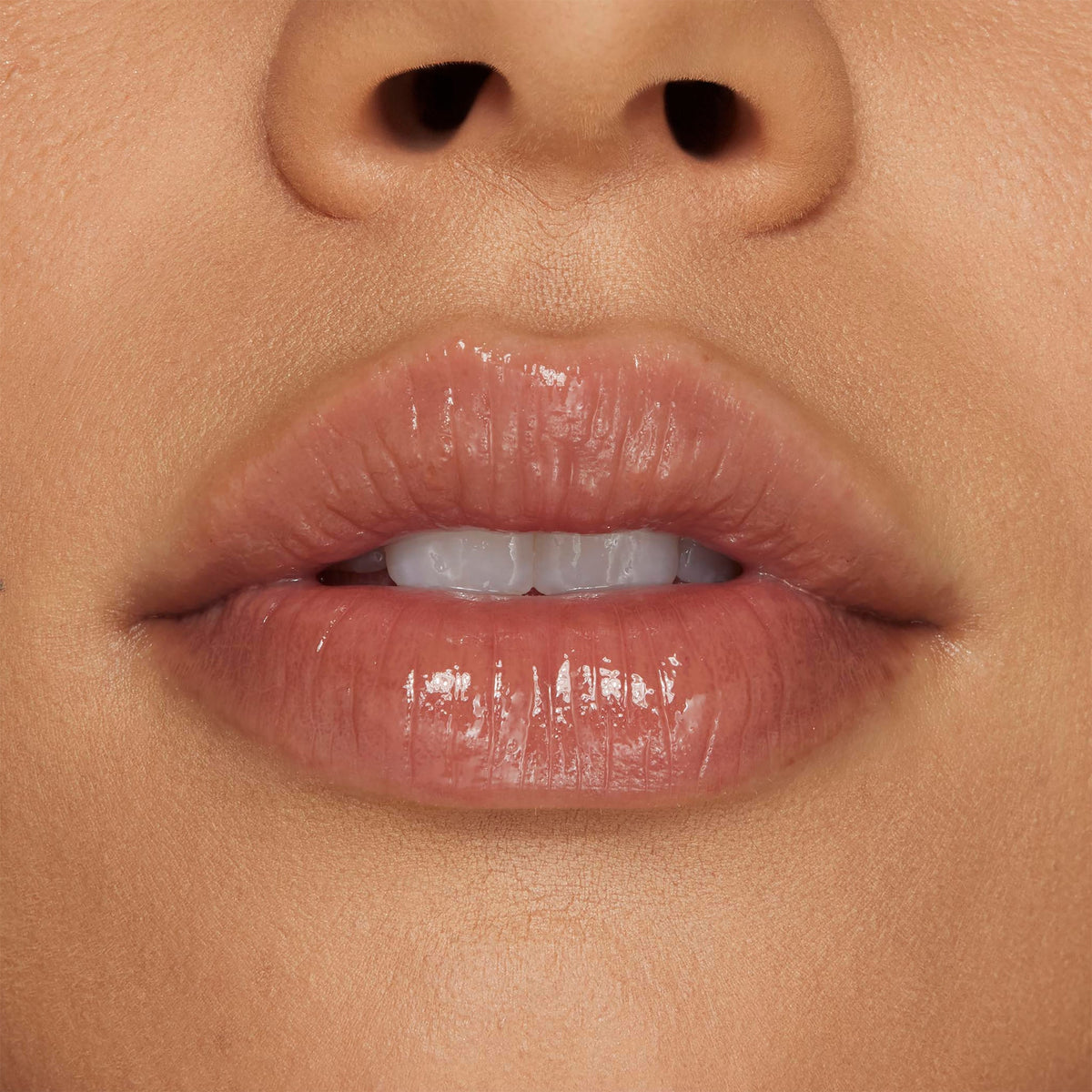 King Kylie Supple Kiss · Glaseado labial