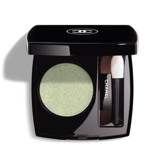 OMBRE ESSENTIELLE · Sombra multiuso