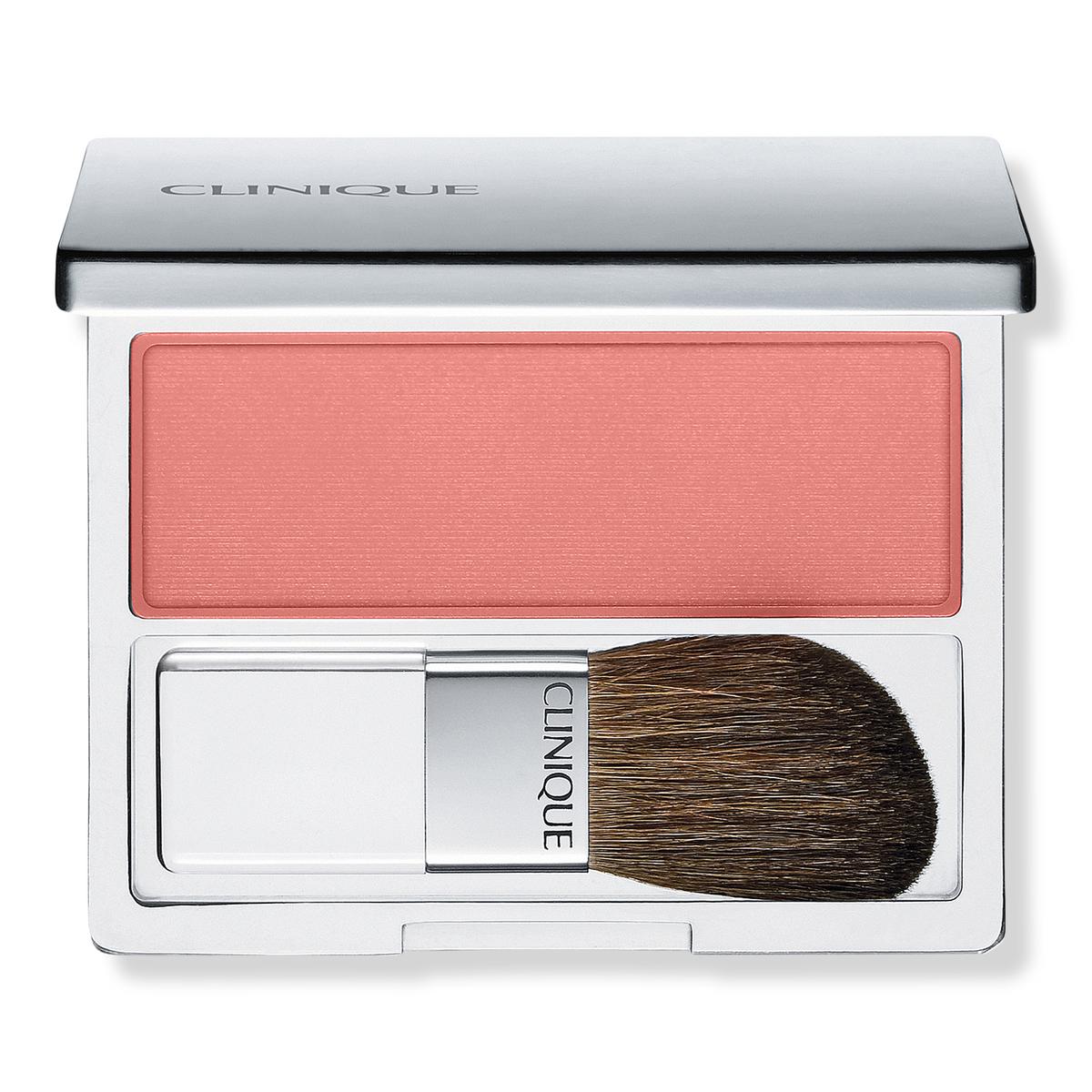 Blushing Blush · Rubor en polvo