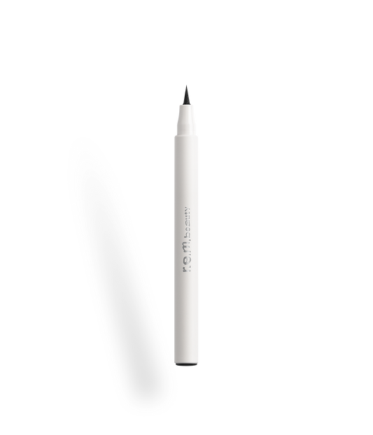 Eyeliner Marker · Delineador en marcador