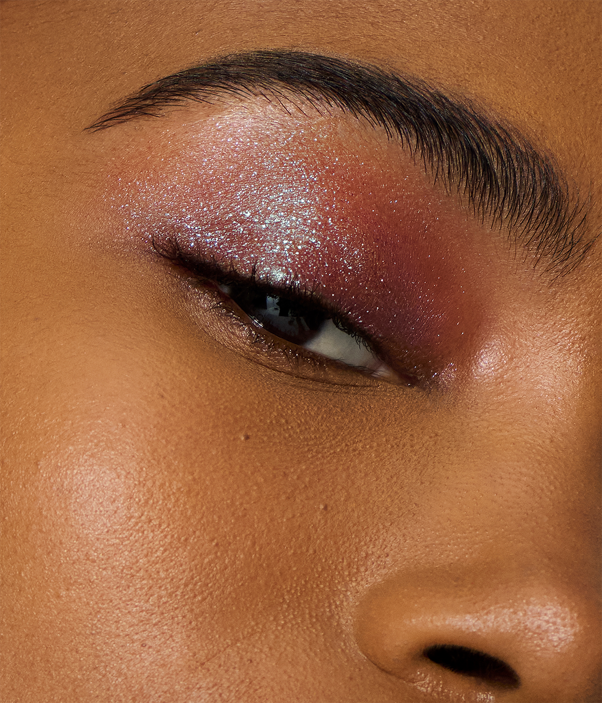 Starlet · Sombra líquida brillante
