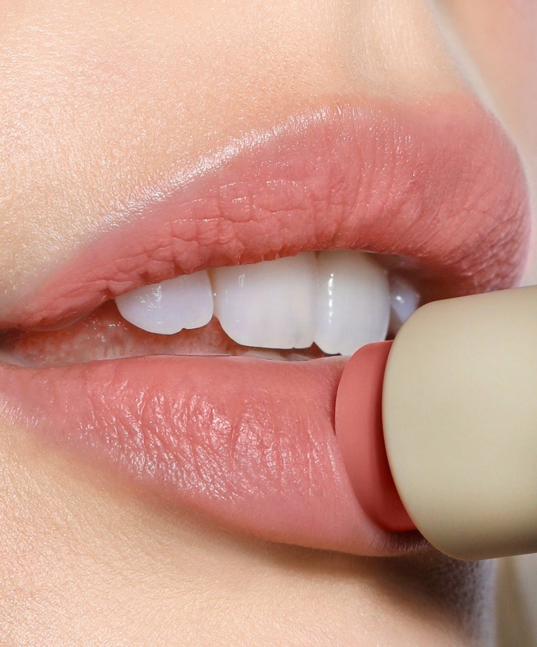 Lip Blush · Tinte labial bálsamo