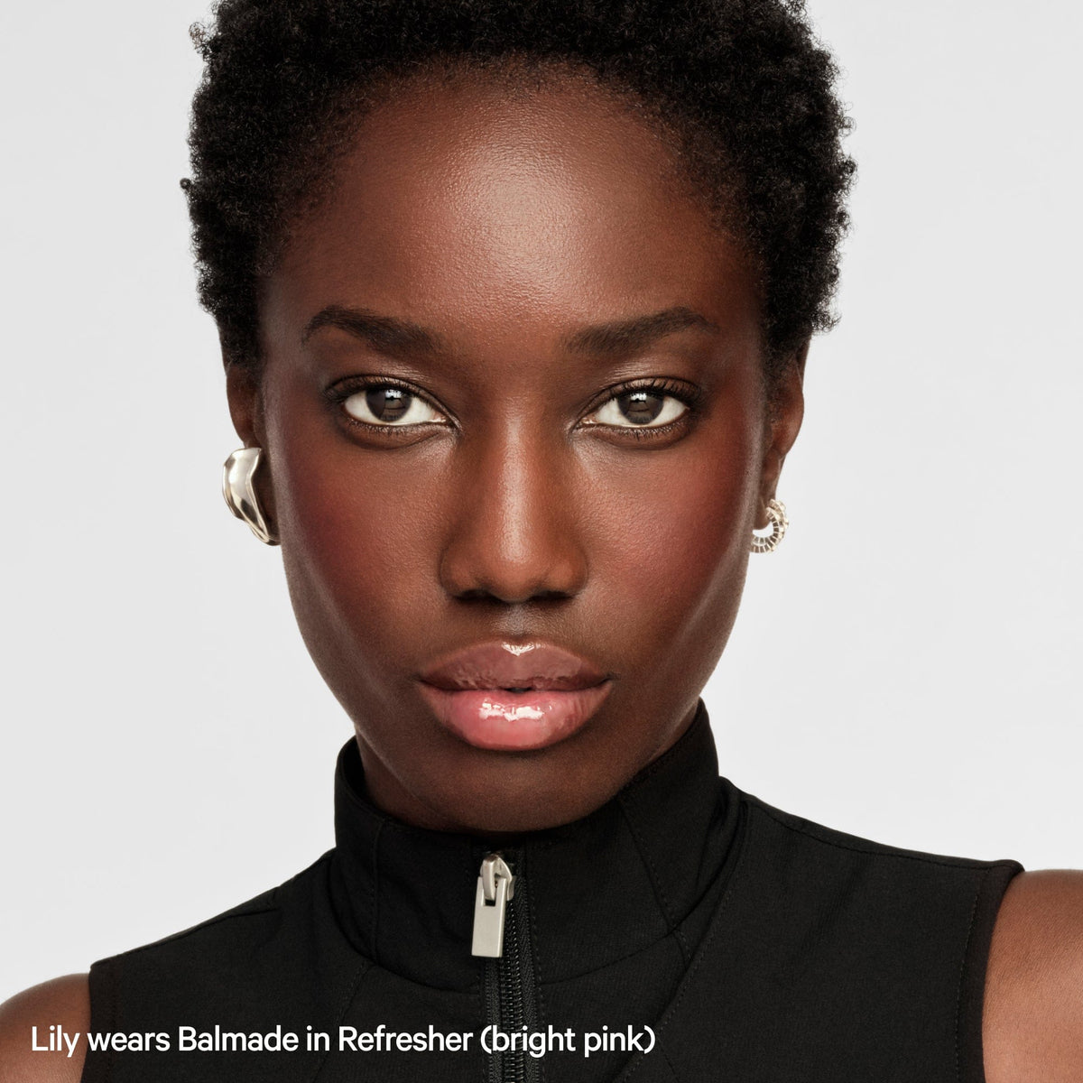 Balmade · Bálsamo labial con color