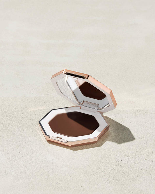 Cheeks Out · Bronceador en crema