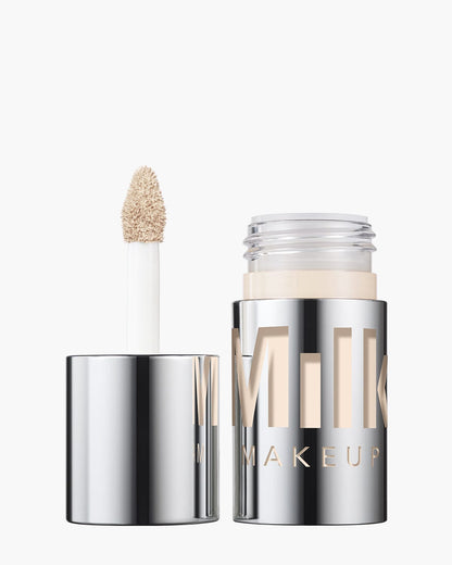 Future Fluid · Corrector hidratante