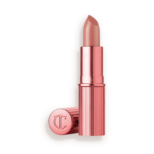 K.I.S.S.I.N.G · Labial satinado