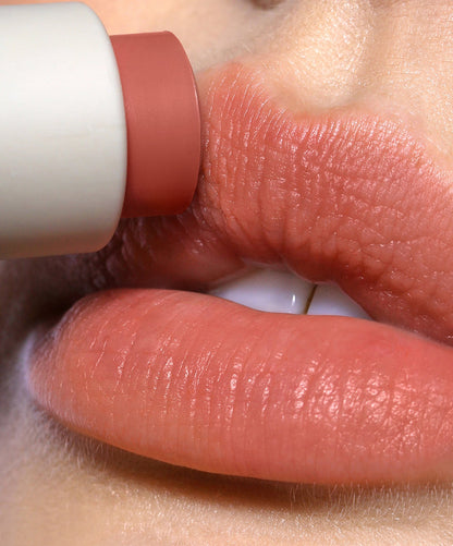 Lip Blush · Tinte labial bálsamo