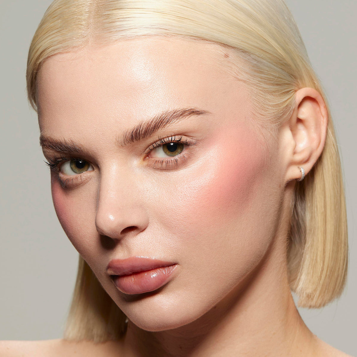Hybrid Blush · Rubor híbrido