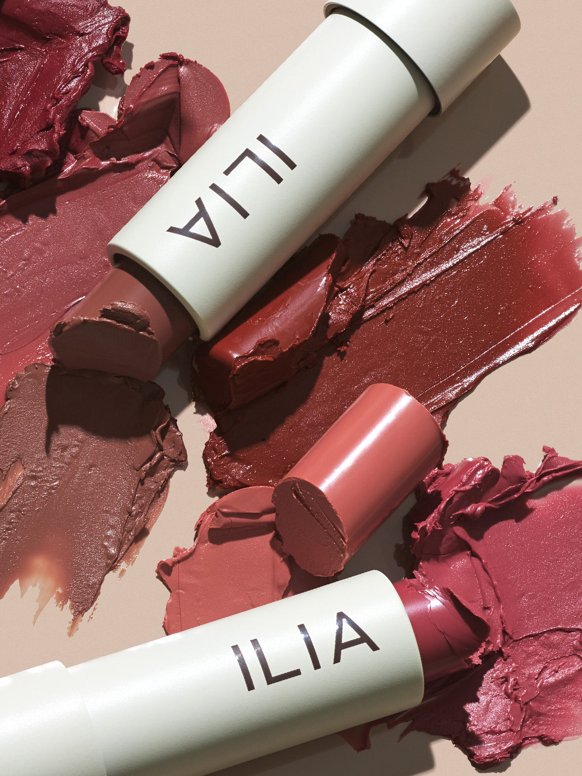 Balmy Tint · Bálsamo labial con color