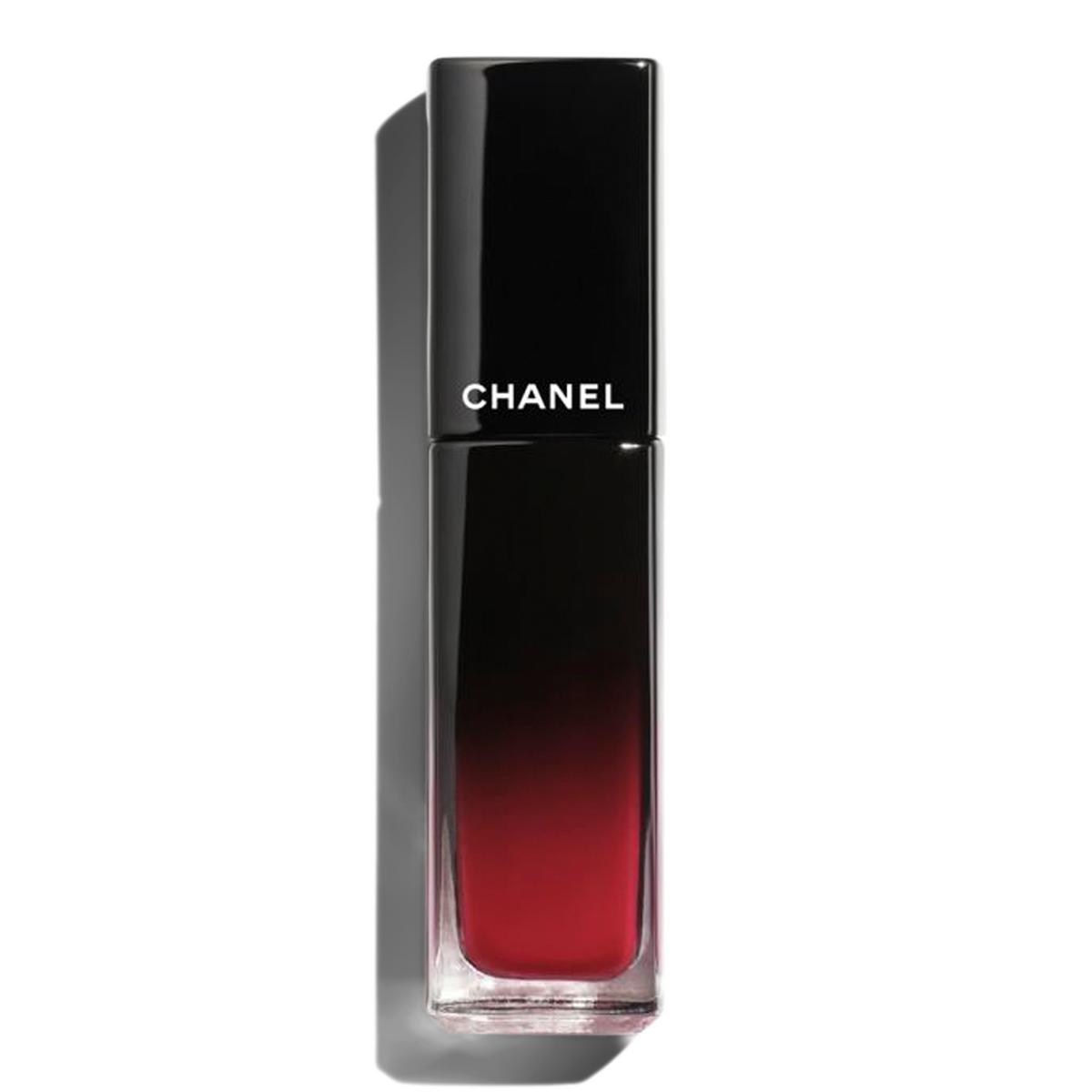 ROUGE ALLURE LAQUE · Labial líquido brillante