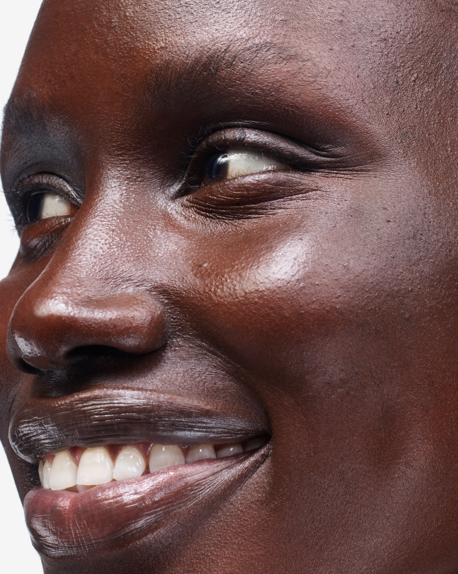 Perfecting Skin Tint · Skin tint