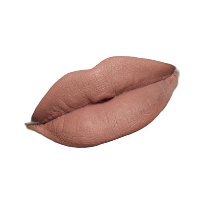 Velvet Lip Kit · Kit de labial aterciopelado + delineador
