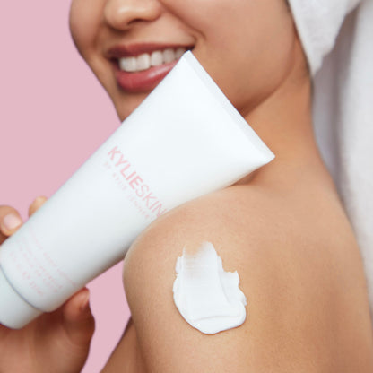Coconut Body Lotion · Loción corporal de coco