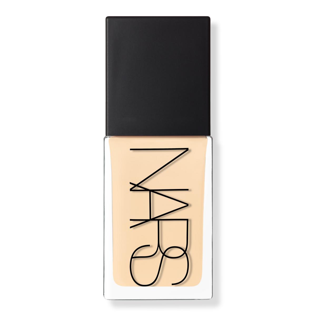 Light Reflecting · Base con skincare