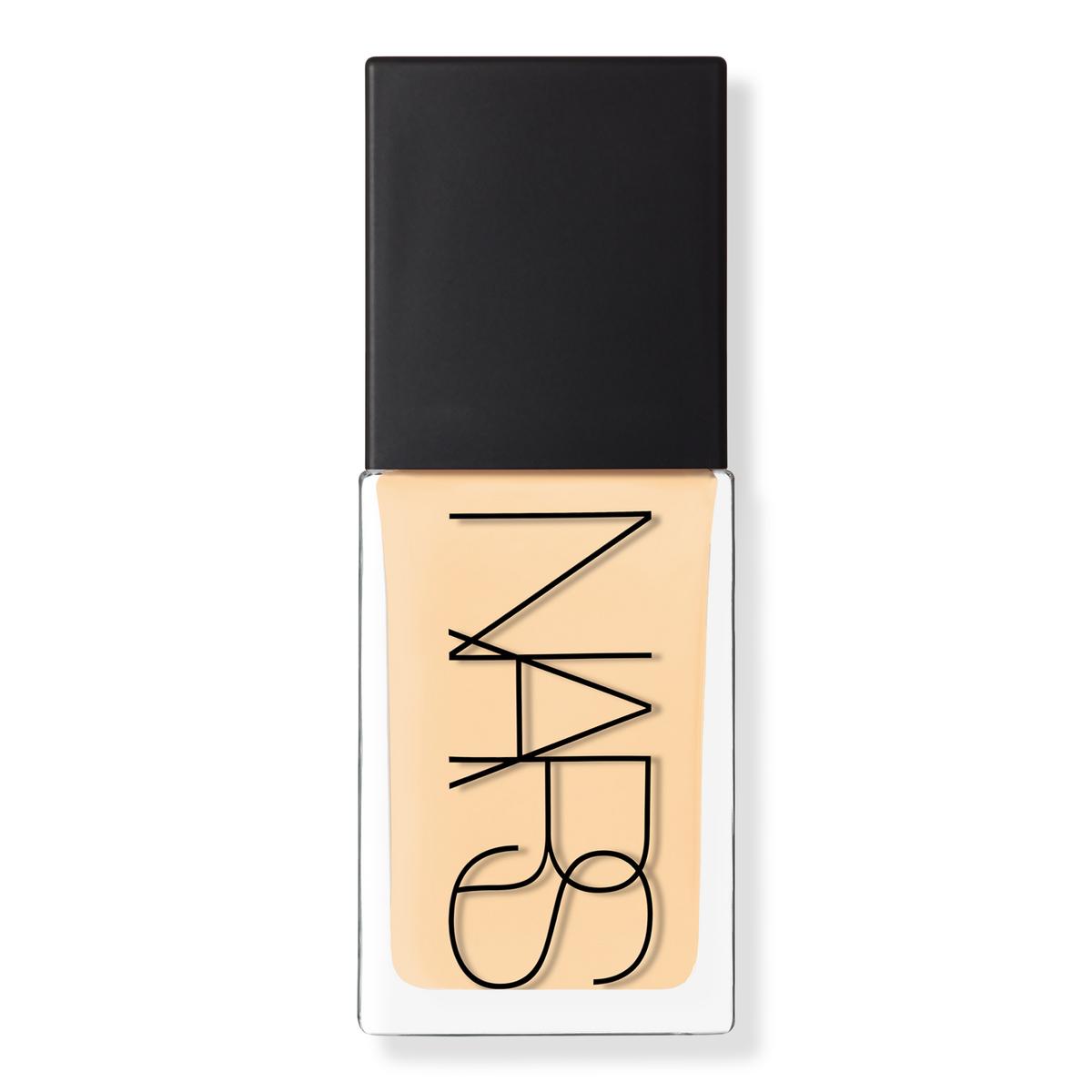 Light Reflecting · Base con skincare
