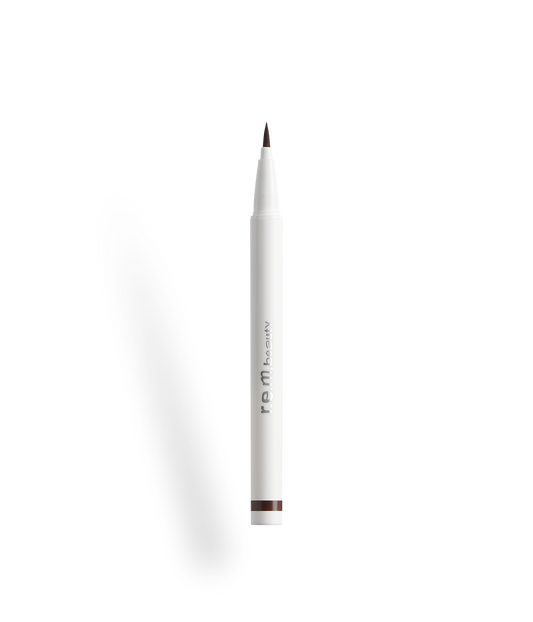 Eyeliner Marker · Delineador en marcador